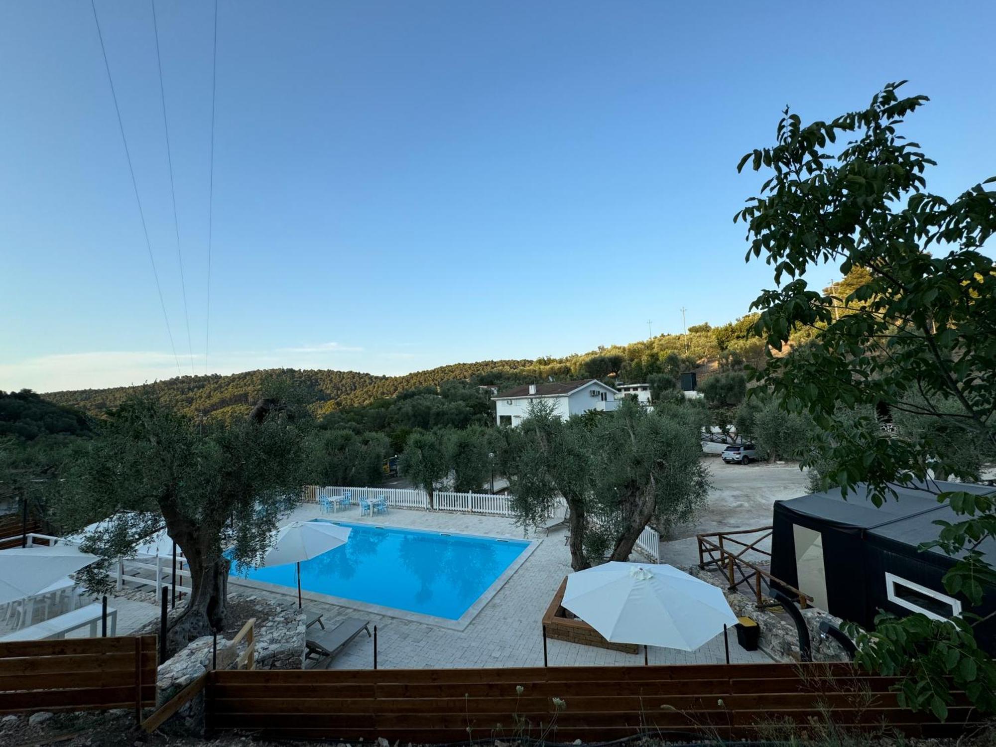 Village Valle D'Oro Aparthotel Сан-Менайо Экстерьер фото